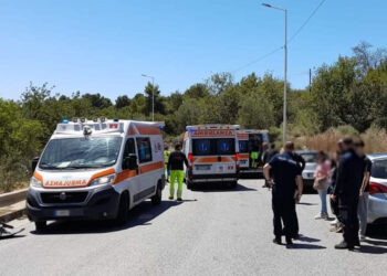 Incidente a Vittoria, scontro tra 2 auto: 4 feriti