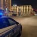 Picchia la fidanzata e poi spacca il naso a un poliziotto: rimesso in libertà