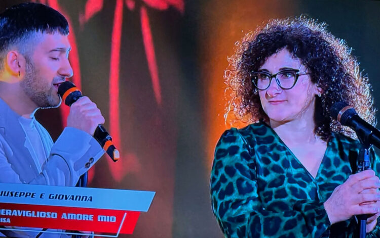 Giarratana, Giuseppe Roccuzzo e la mamma cantano a The Voice Generations su Rai Uno