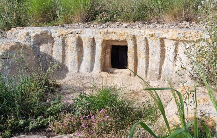 Trekking di Primavera, da Scicli verso la Tomba del principe e la Grotta dei Santi: come partecipare
