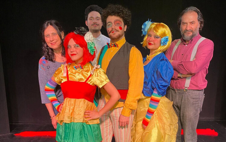 Sbagliando s'inventa: l'omaggio gioioso di G.O.D.o.T. a Gianni Rodari e alla pace