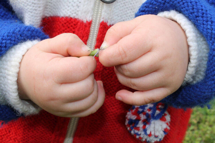 Noto, bimba morta con candeggina, sequestrata la casa: autopsia
