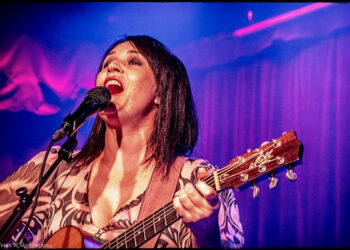 La Sicilia di Carmen Consoli vola oltreoceano: Terra Ca Nun Senti