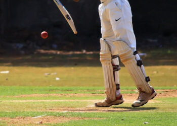 Bambino di 11 anni muore durante una partita di cricket: colpito dalla palla ai genitali