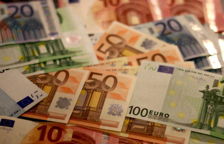 Bando "Sto a Ragusa" 2024: 8 mila euro a fondo perduto: come fare domanda