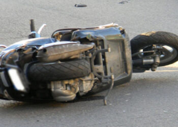 Incidente Ragusa, auto contro moto: grave un 14enne