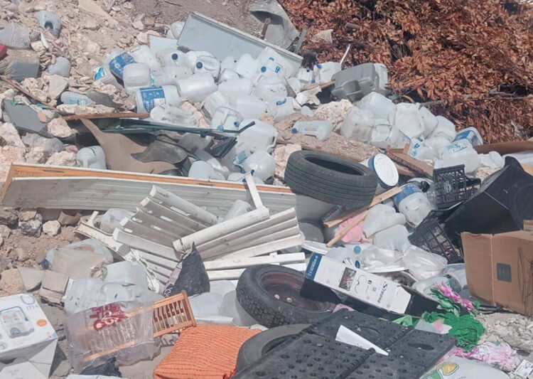 Modica, raccolta abusiva di rifiuti: una persona denunciata e 2 veicoli sequestrati