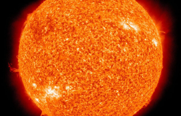 Tempesta solare sulla Terra: rischi per Gps e telefoni