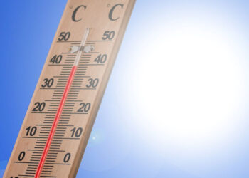 Meteo, maggio con clima instabile: in mezzo a temporali fiammata di caldo con 40 gradi