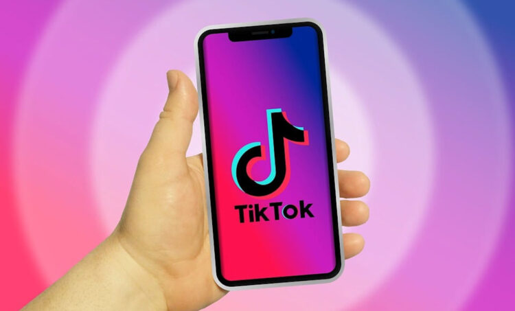 TikTok, arriva STEM per i giovani