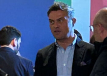 Ragusa, elezioni Europee Luca Poidomani di Fdi commenta con lo sguardo rivolto alla Giunta Cassì