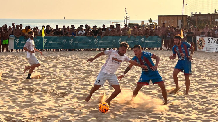 Sabbie di Sicilia, il campionato regionale beach soccer a Marina di Modica