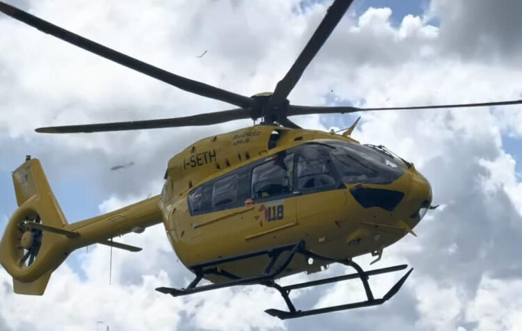 Scicli, operaio cade dal tetto di un capannone: elisoccorso