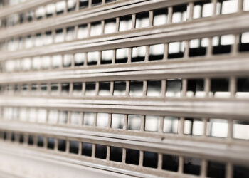 Scicli, locale pubblico abusivo chiuso in centro storico