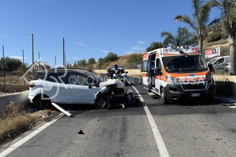 Incidente a Scicli: una famiglia in ospedale