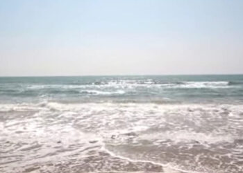 Mare: come riconoscere la corrente di risacca e cosa fare