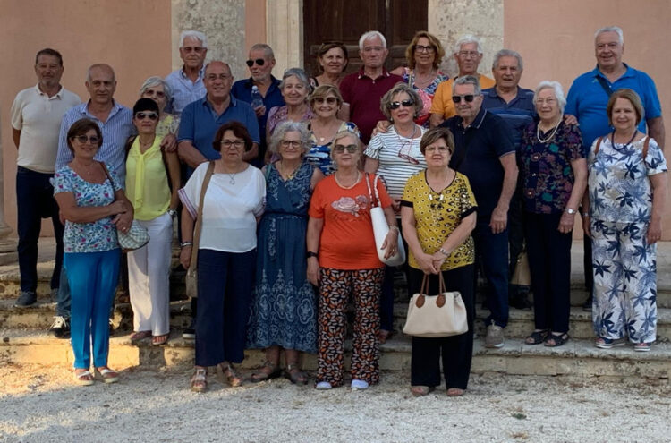 Visita al castello di Donnafugata della Cna pensionati territoriale di Ragusa