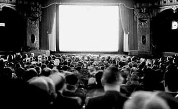 Anni ’60: quanti ricordi di quelle estati! Quando si andava al “Cinema estivo”