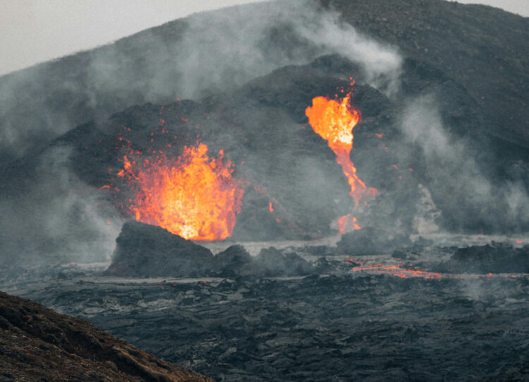 Etna, aumenta attività stromboliana e cenere vulcanica da voragine