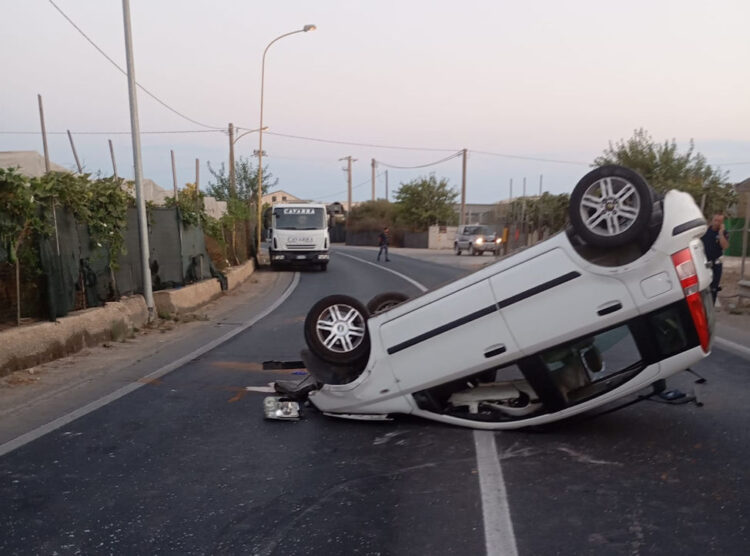 Incidente a Vittoria: un ferito