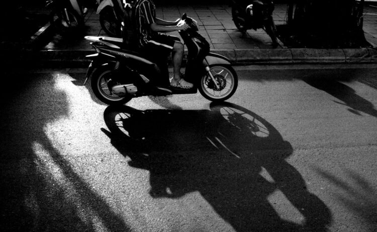 Lotta ai fracassoni a Modica: scoperte chat Whatsapp per eludere posti di blocco