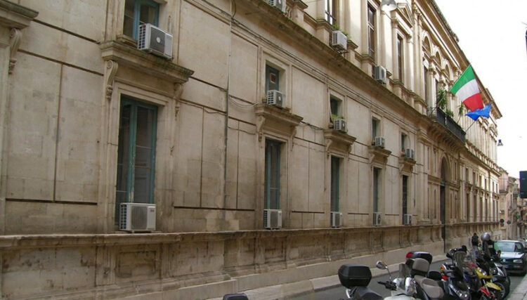 Prefettura Ragusa: orari estivi