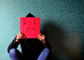 Dieta della tristezza: attenzione ai cibi che scatenano la malinconia