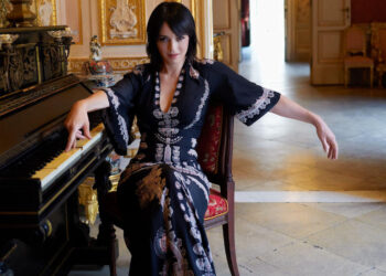 Carmen Consoli a Marina di Modica per la notte di San Lorenzo: Terra ca nun senti