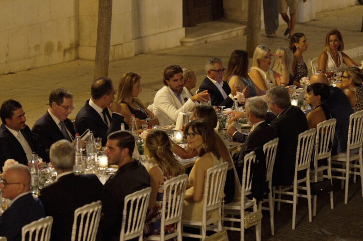 Evento speciale a Ispica: la cena dei cento
