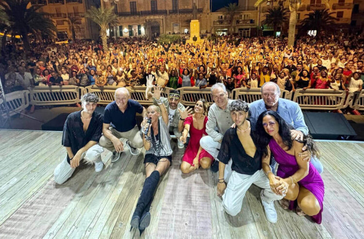 Nathalie Aarts dei The soundlovers a Pozzallo