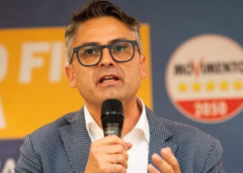 Castello di Donnafugata, Sergio Firrincieli M5 interviene sulla concomitanza di due eventi