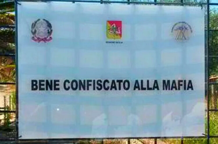 Modica, immobile confiscato alla mafia: domande progetti per recupero entro il 15 settembre