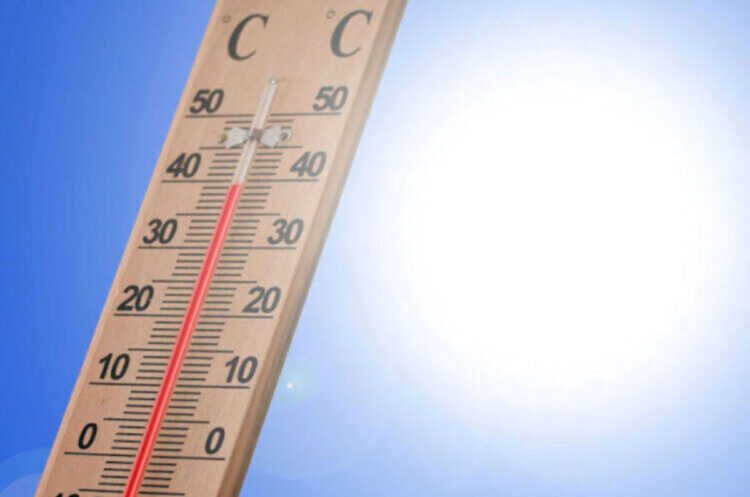 Anticiclone Caronte, caldo insopportabile e temporali di calore