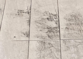 La cenere vulcanica dell'Etna arriva fino a Ragusa