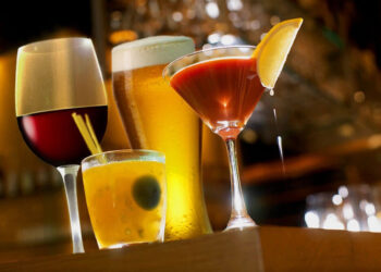 Dieta delle vacanze contro i disturbi intestinali: cosa fare e cosa non fare