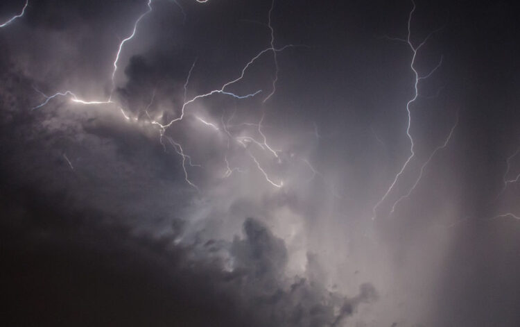Maltempo a Modica: fulmini e tuoni fortissimi