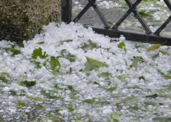 Maltempo a Ragusa: vento forte, tuoni e grandine