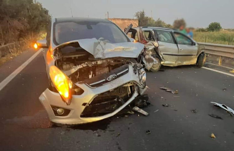 Incidente sulla Comiso-Chiaramonte Gulfi: coinvolte 4 auto