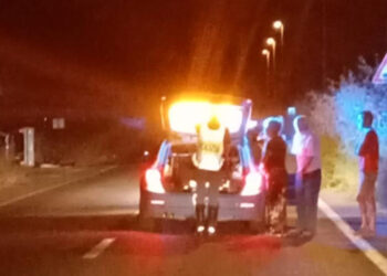 Incidente sulla Santa Croce- Ragusa, scontro tra due auto: una finisce fuori strada