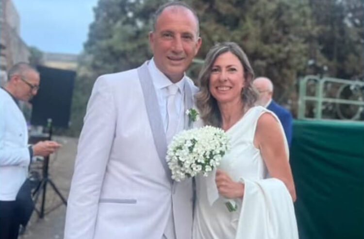 Fiori d'arancio per l'on. Nello Dipasquale: la cerimonia a Lipari