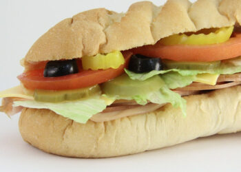 Dieta del panino per chi pranza fuori casa: come funziona e quanto si dimagrisce