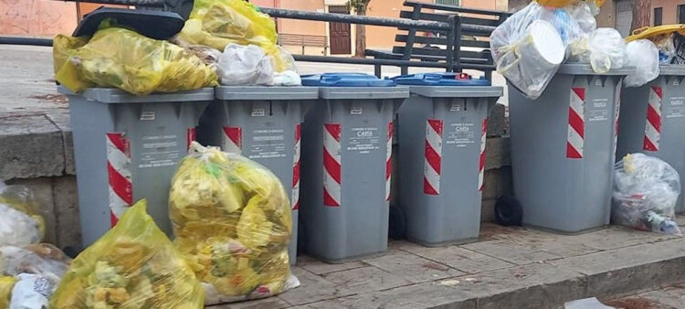 Ragusa, raddoppiati i passaggi della raccolta rifiuti
