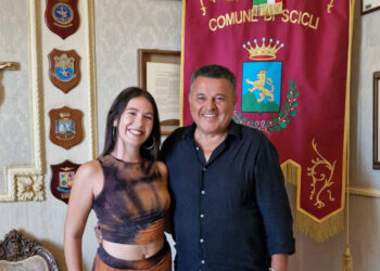 La sciclitana Martina Ingallinesi a Miss Volto Italy