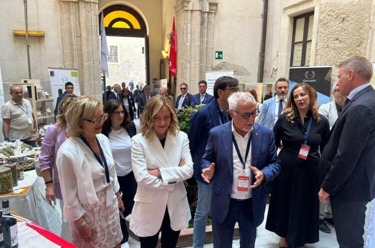 Giorgia Meloni e Francesco Lollobrigida al G7 Agricoltura a Siracusa