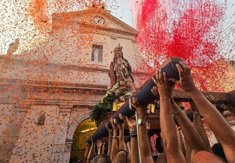 Un tripudio di colori a Comiso