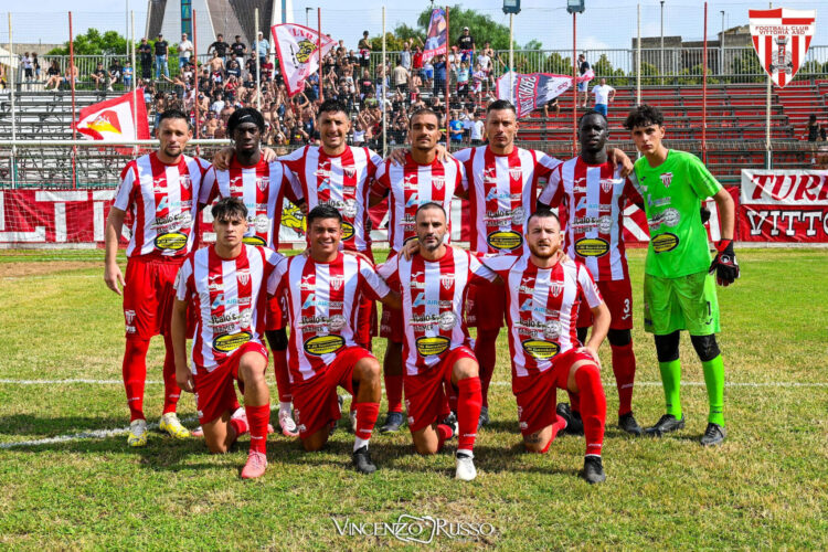 Vittoria Calcio convincente contro il Mazzarrone