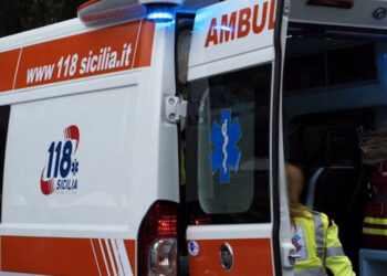 Modica, volontaria investita mentre fa attraversare pedone