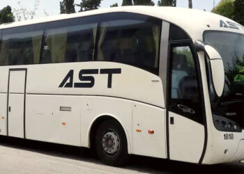 AST, Dipasquale: Azienda impreparata e studenti a piedi