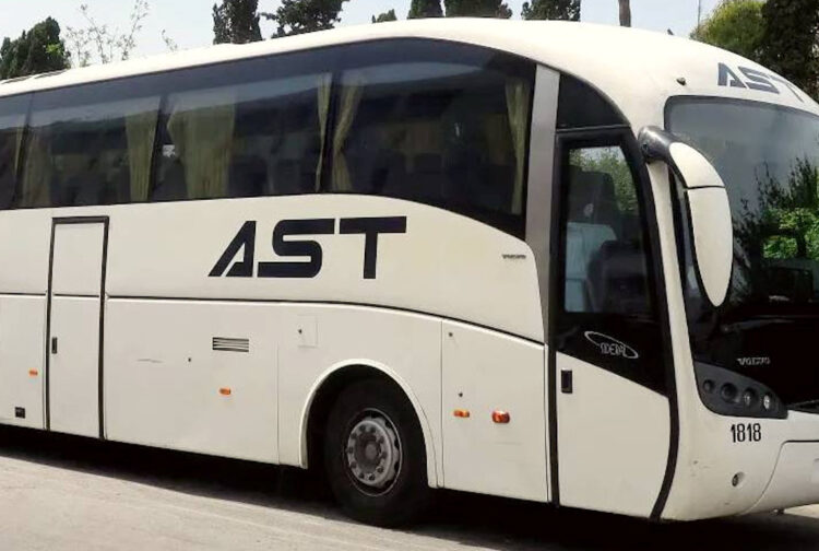 AST, Dipasquale: Azienda impreparata e studenti a piedi