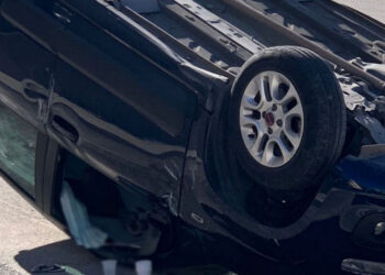 Incidente: auto si ribalta a Sampieri